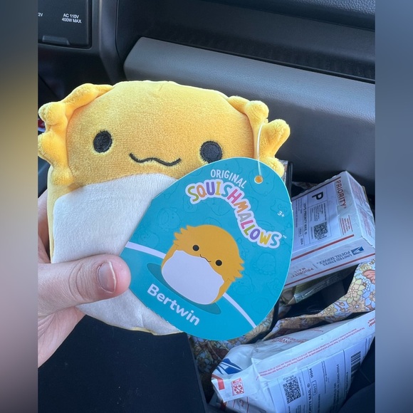 Squishmallows Toys Htf Bertwin Yellow Bearded Dragon 5in